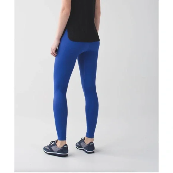 Lululemon Zone In Tight Size 4 Sapphire Blue Full length Leggings - Picture 3 of 16